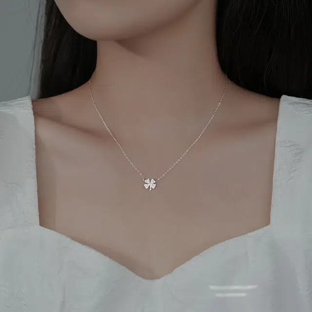 S925