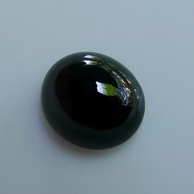 0.44g