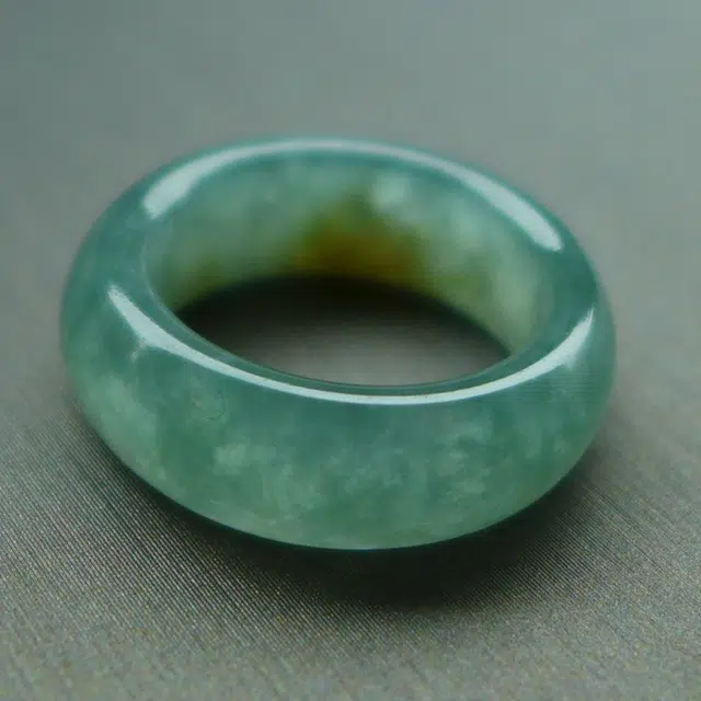 4.28g
