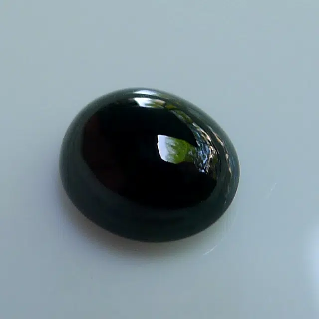 0.44g
