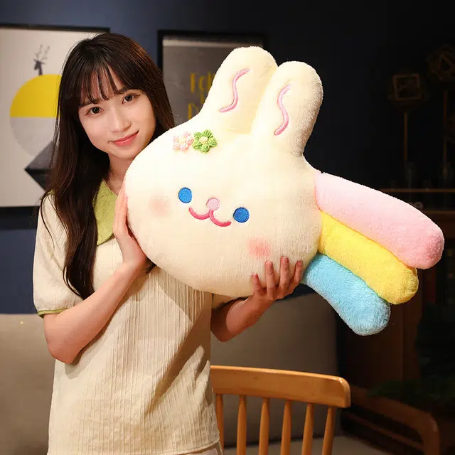 安之静雅 彩虹小花猫小兔抱枕 布娃娃 玩偶 毛绒公仔