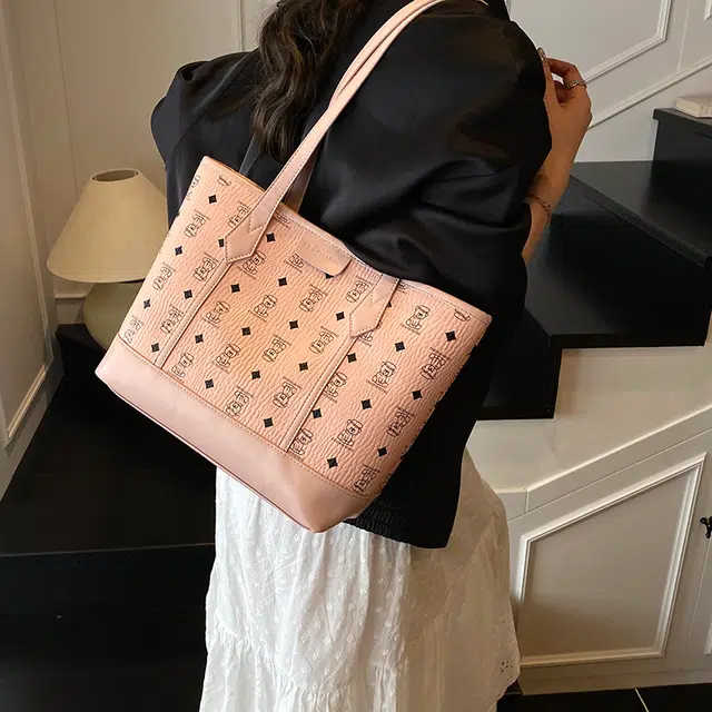 LUVISTRUE PU Tote