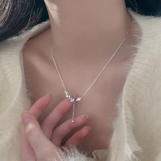 S925