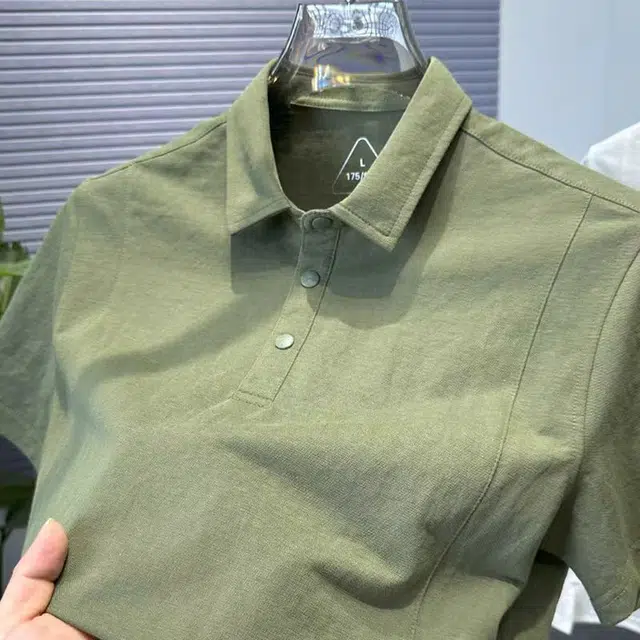 zomuros Polo