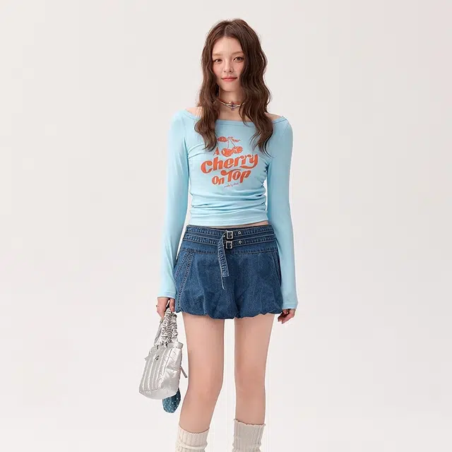 CHUU T