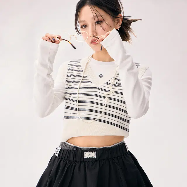 CHUU V