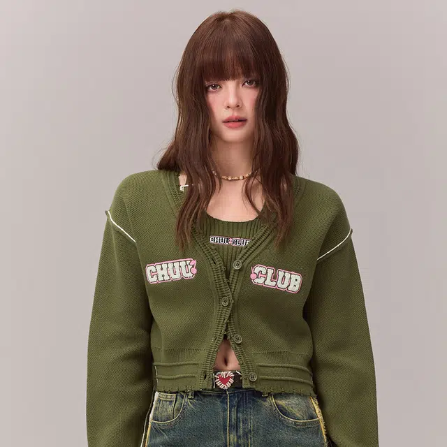 CHUU V