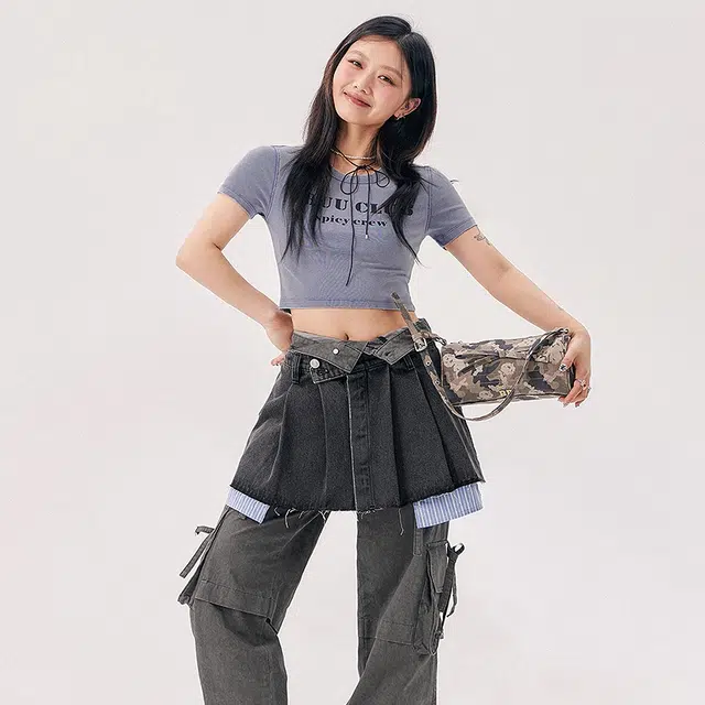 CHUU TLOGO T