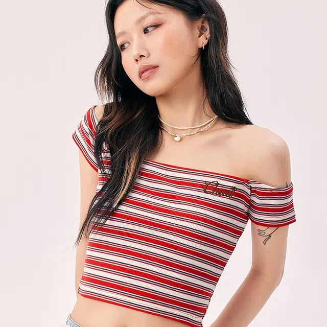 CHUU T