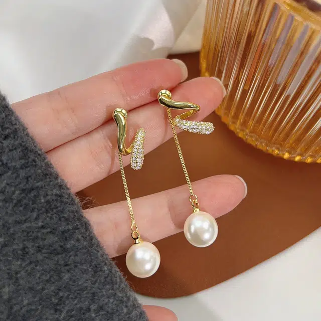 伊灿 吊坠造型设计 电镀真金 氧化立方锆石 仿珍珠 耳环 女款
