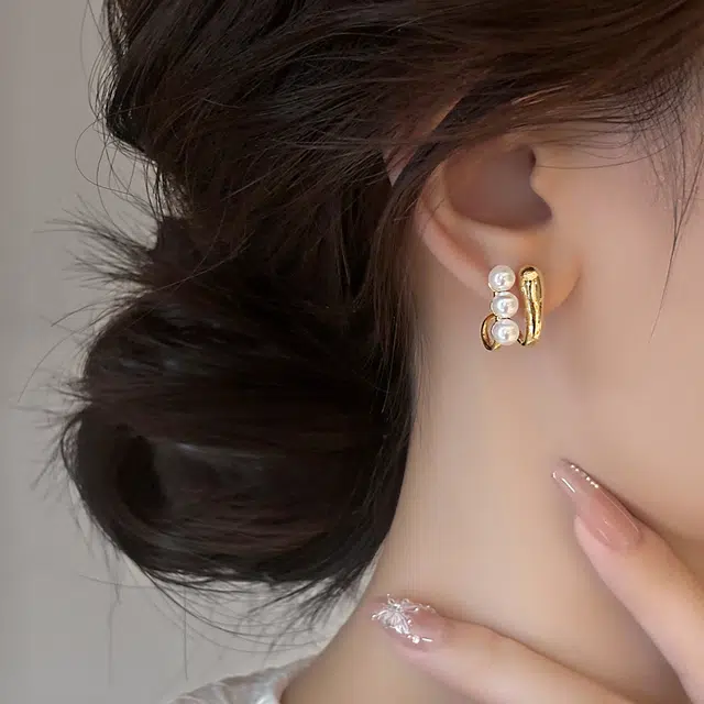 伊灿 韩国仿珍珠小众设计高级感 铜镀真金 耳环 女款 金色
