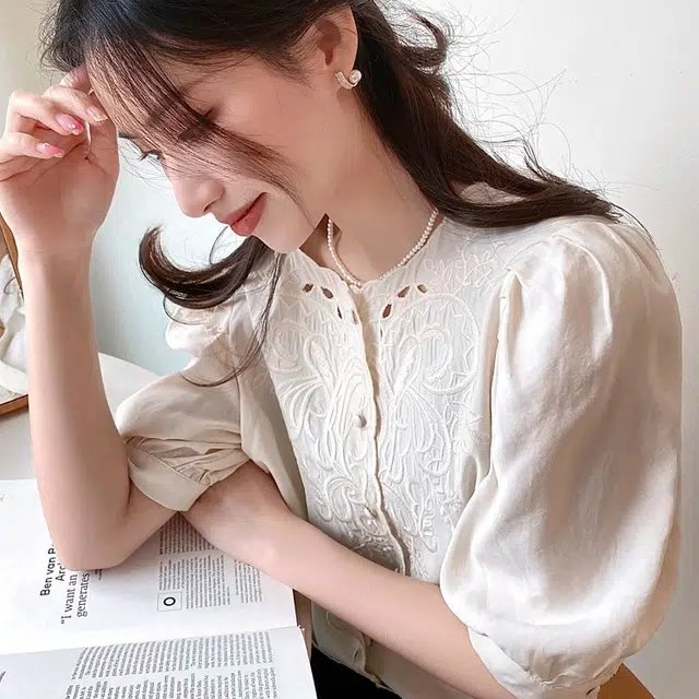 S925