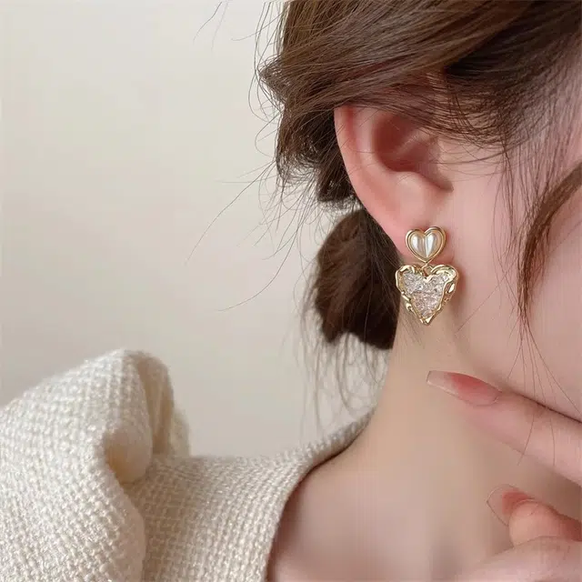 S925