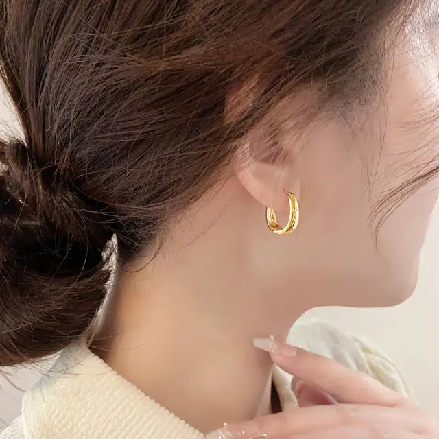 伊灿 法式复古设计感高级金色时尚 电镀真金 耳环 女款