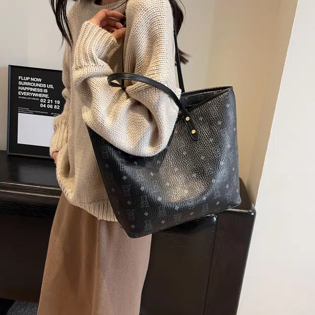 PU Tote