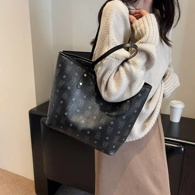 PU Tote