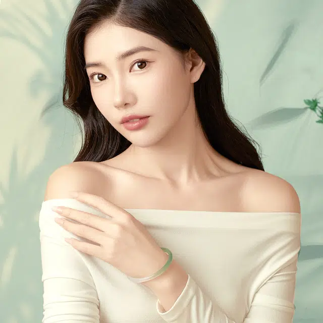 中鑫珠宝 白月光叮当镯半山半水镯子圆条薄荷曼波玉镯 玉髓 玉石手镯 女款