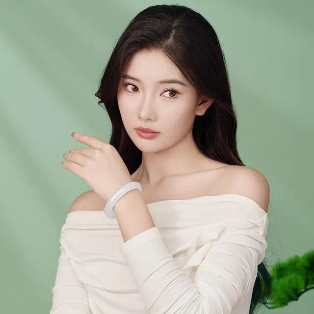 中鑫珠宝 白月光镯子白透 宽版荔枝冻玉 玉髓 玉石手镯 女