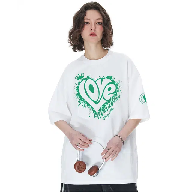 Logo T
