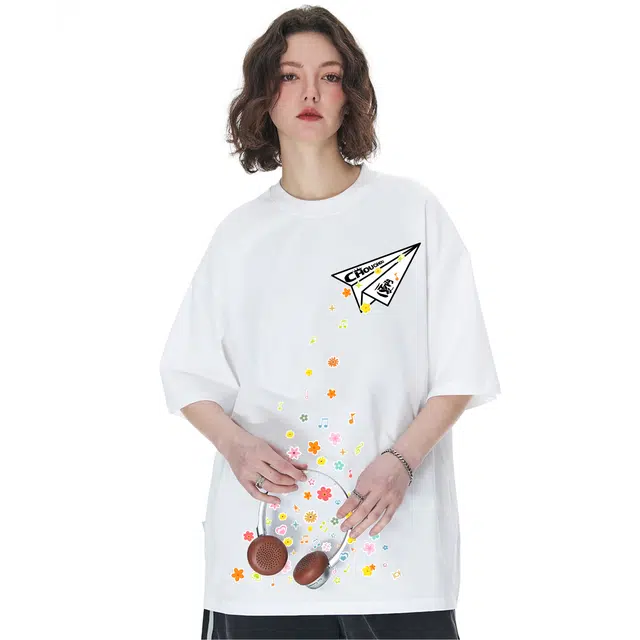 Logo T