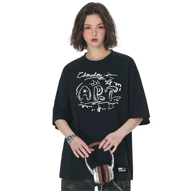 Logo T