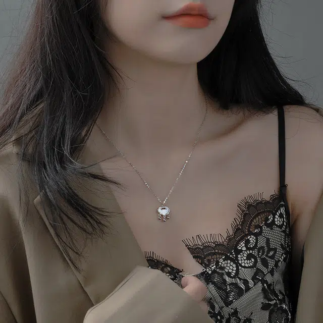 S925