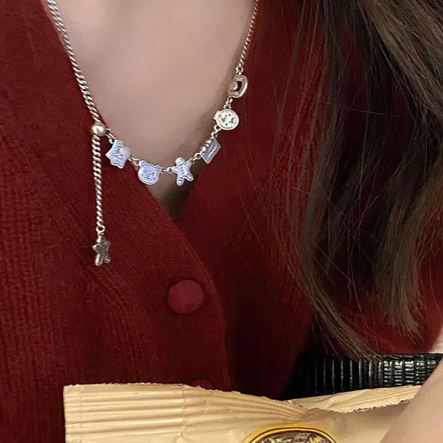 S925