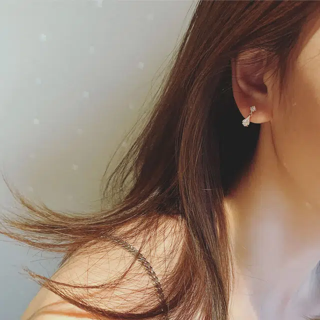 S925