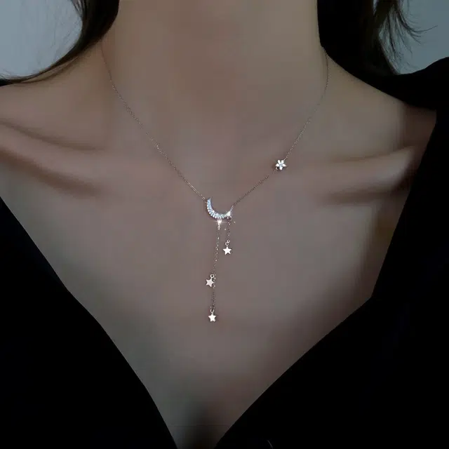 S925