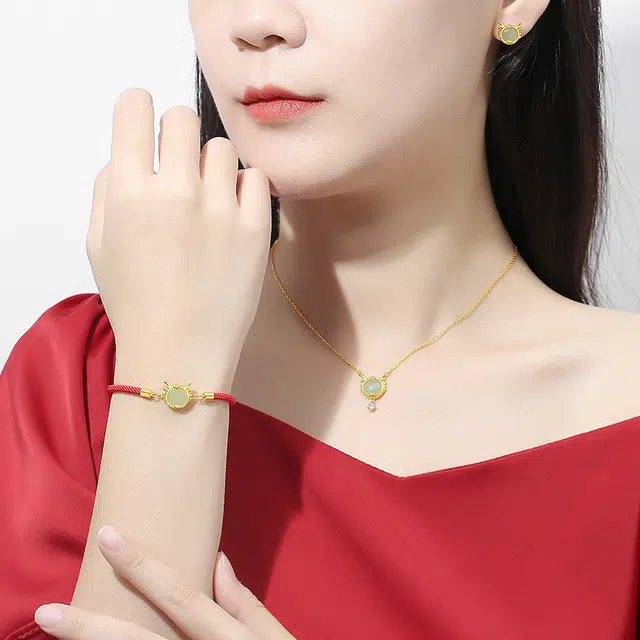 二三二三 十二生肖萌龙新中式吊坠龙年锁骨链 和田玉 项链 女款