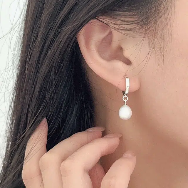 S925