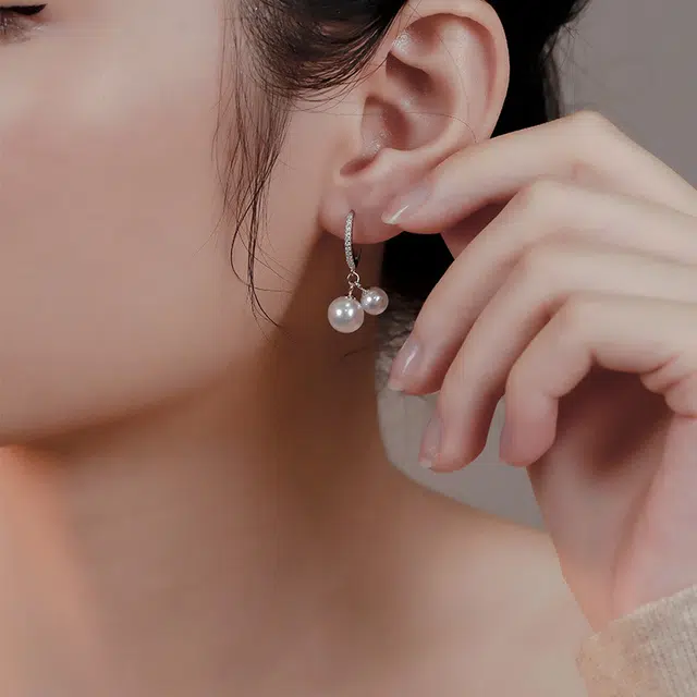 S925