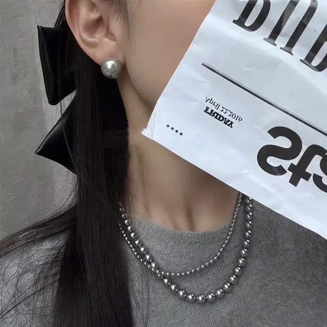 S925
