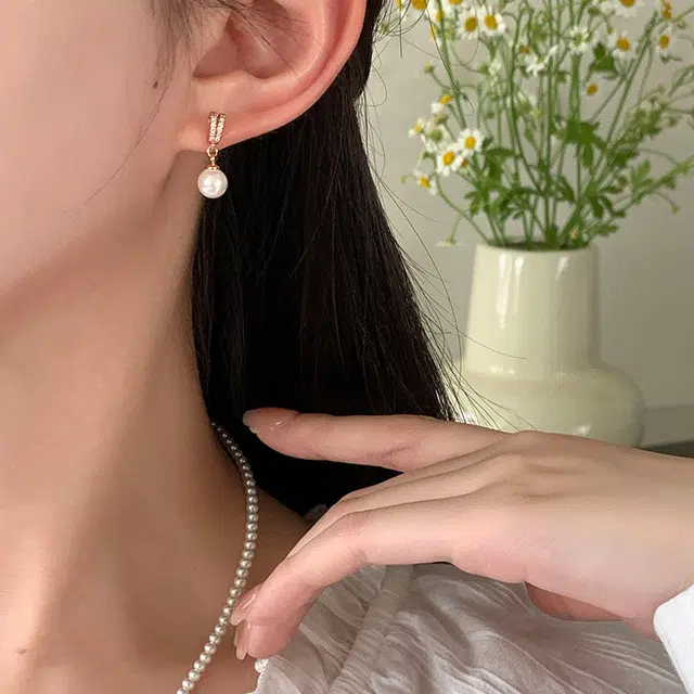 S925