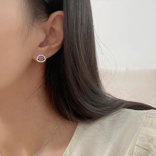 s925