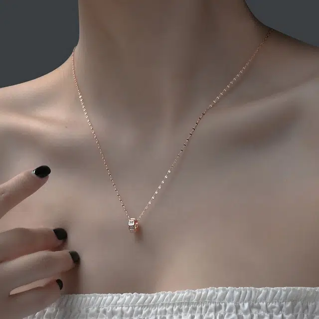 S925