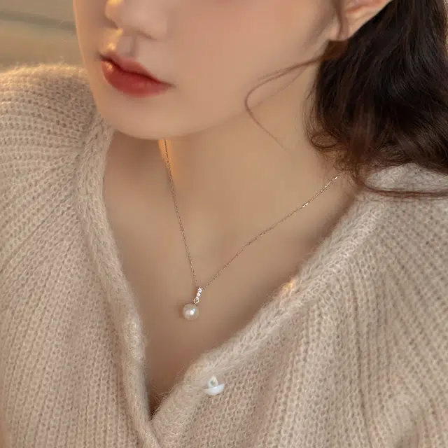 S925