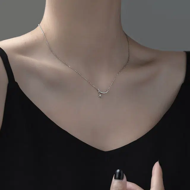 S925