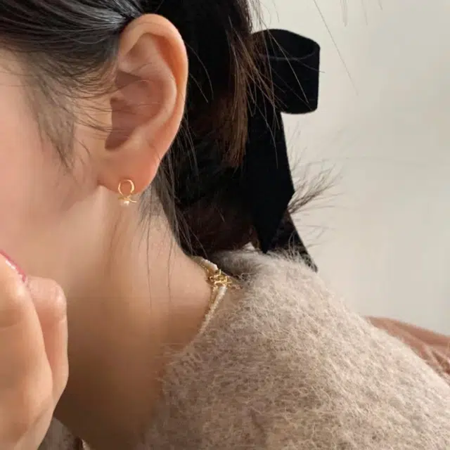 S925
