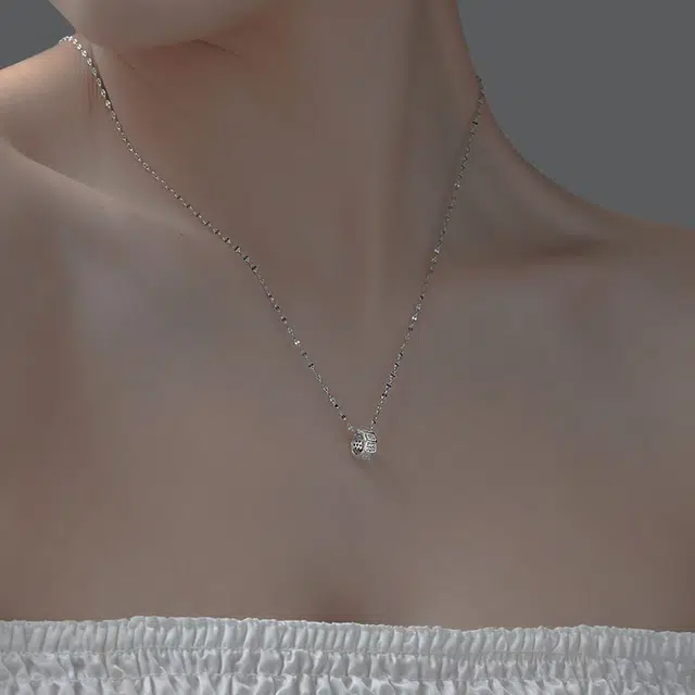 S925