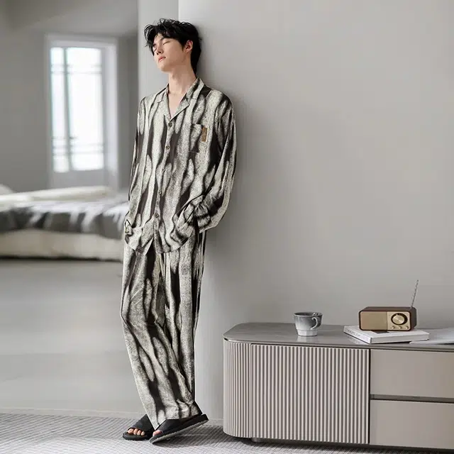 轻迎 莫代尔长袖家居服春秋款时尚高颜值休闲外穿睡衣套装 男款