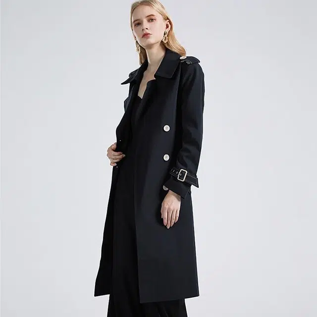 NINE WEST