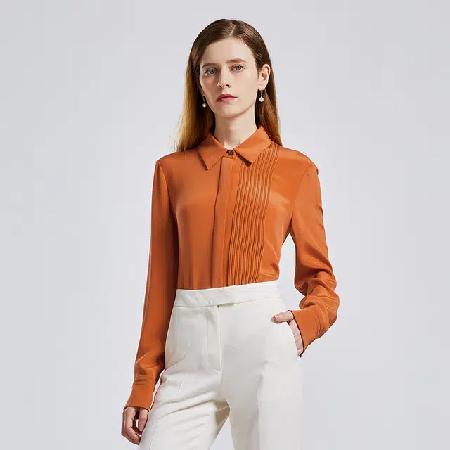 NINE WEST