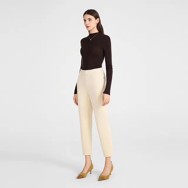 NINE WEST