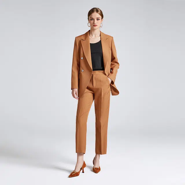 NINE WEST