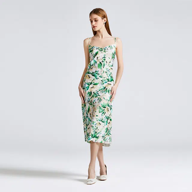 NINE WEST