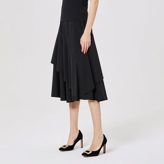NINE WEST