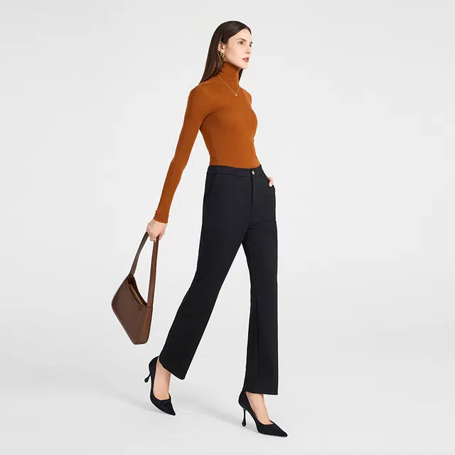 NINE WEST