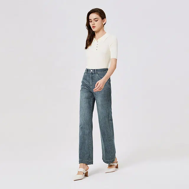 NINE WEST