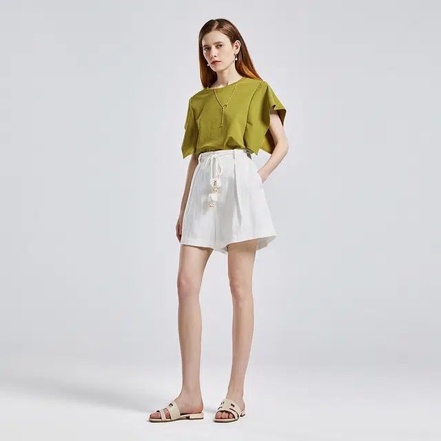 NINE WEST